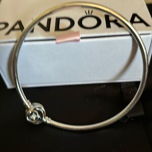 New pandora bangle
